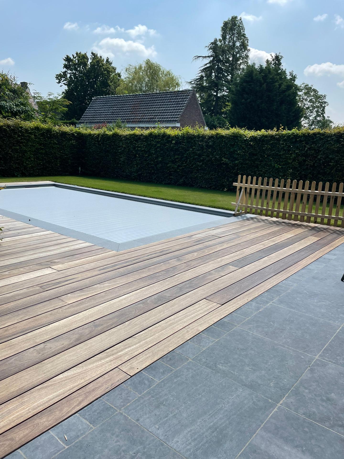 Hardhouten terras