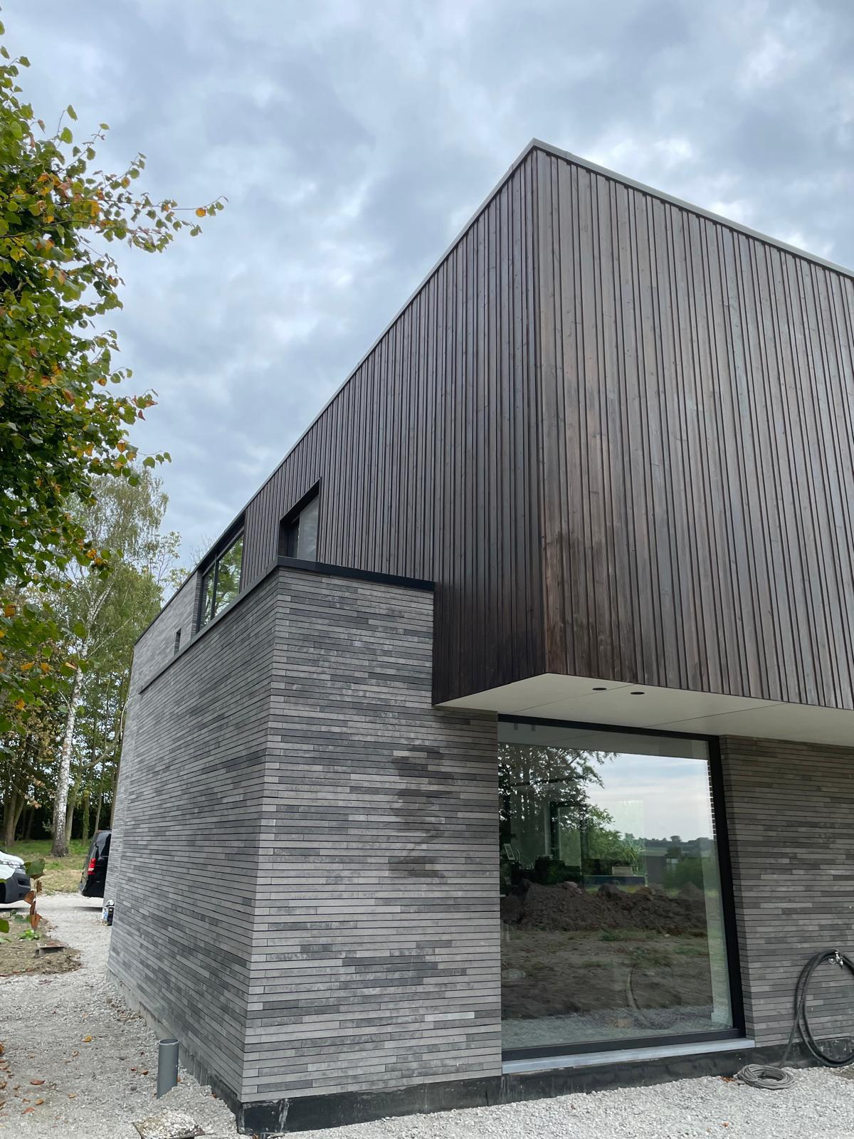 Gevelbekleding in thermo grenen